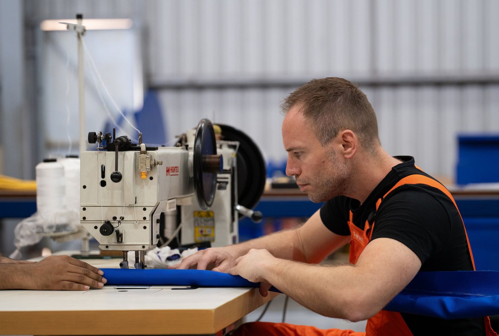 Sewing a NEXUS sling at Franklin Offshore Europe